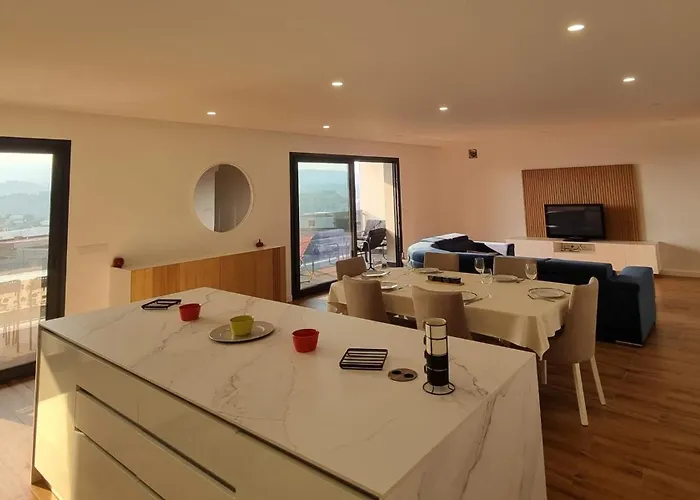 Apartment Sisters -200m2 Centre Ponte da Barca