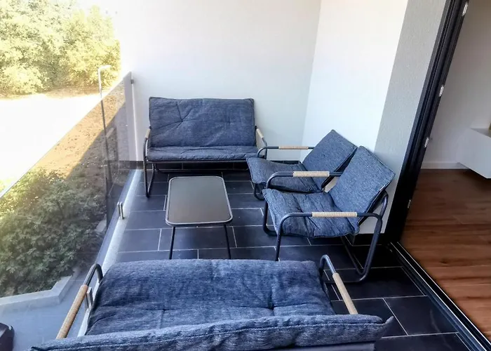 Sisters -200m2 Centre