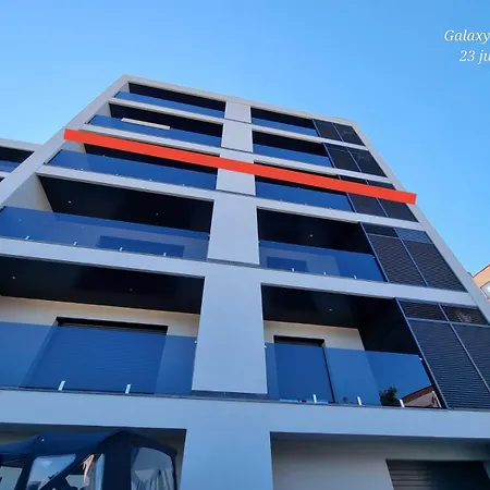 Sisters -200m2 Centre *