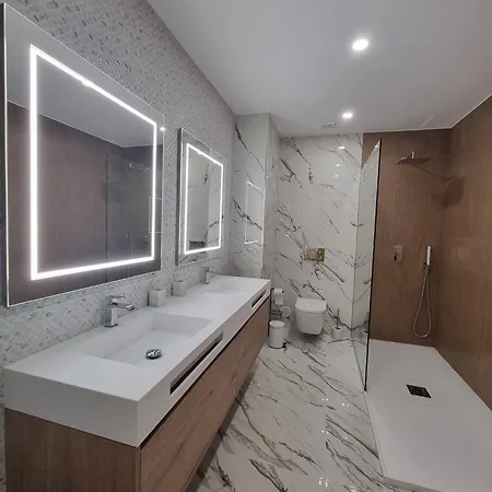 Sisters -200m2 Centre * Ponte da Barca